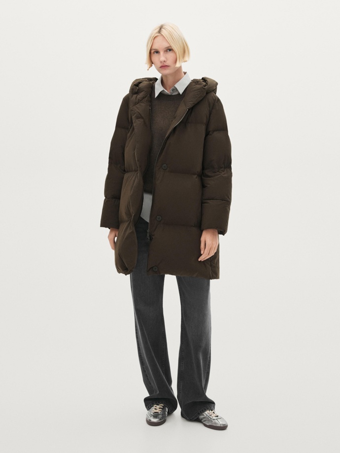 Massimo Dutti, 4999 Kč
Massimo Dutti, 4999 Kč