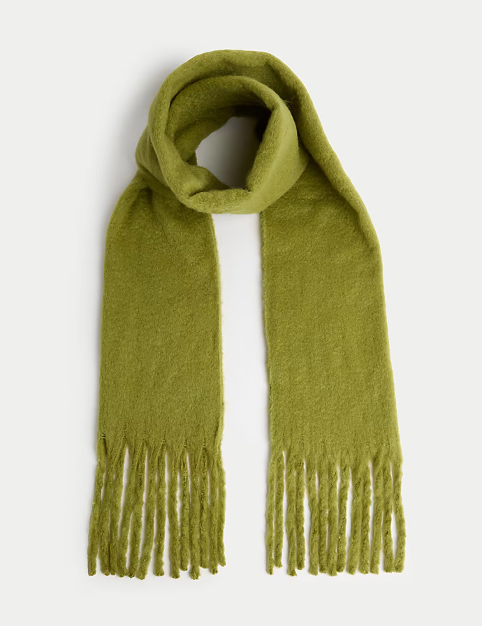 Marks&Spencer 499 Kč
