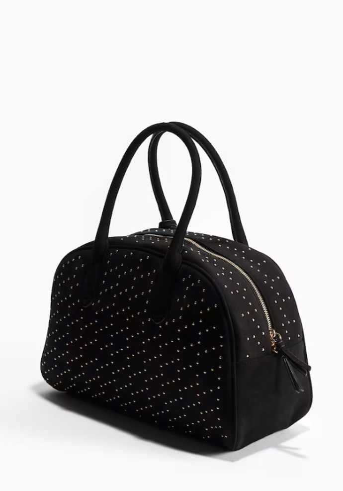 Bowlingová taška s cvočky, H&M, 1 069 Kč
