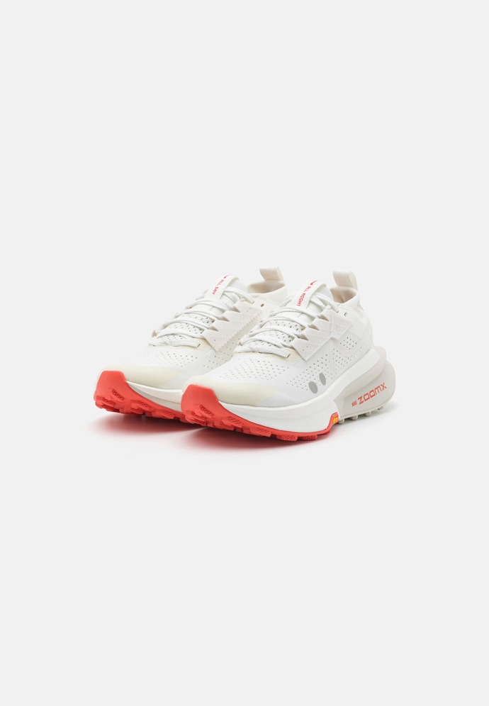 Běžecké boty, Nike Performance, 4450 Kč
Běžecké boty, Nike Performance, 4450 Kč