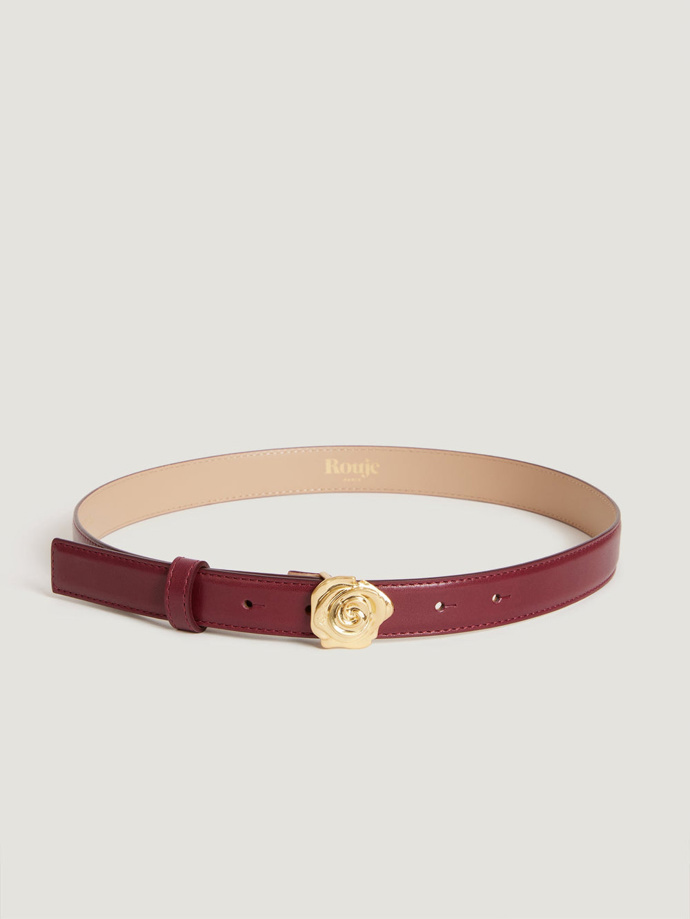 Pásek, Rouje, 95 eur
Pásek, Rouje, 95 eur