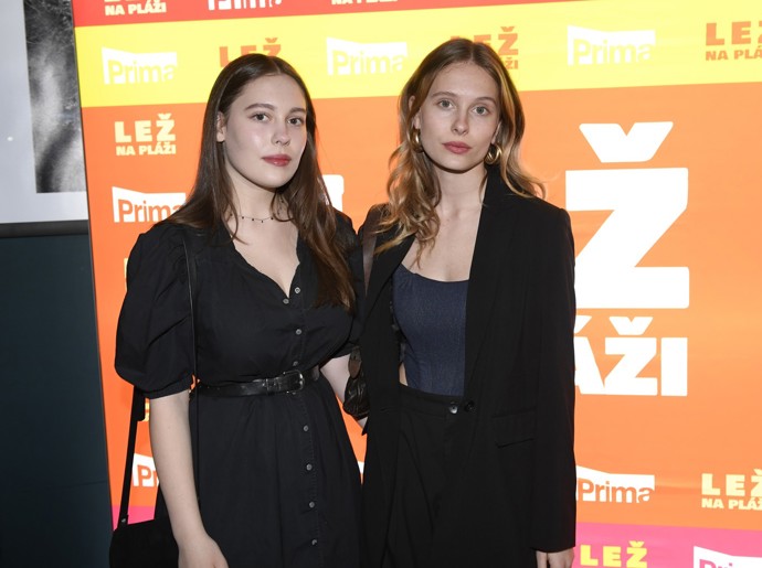 Dcery Rozálie a Josefína jako by herečce z oka vypadly.
