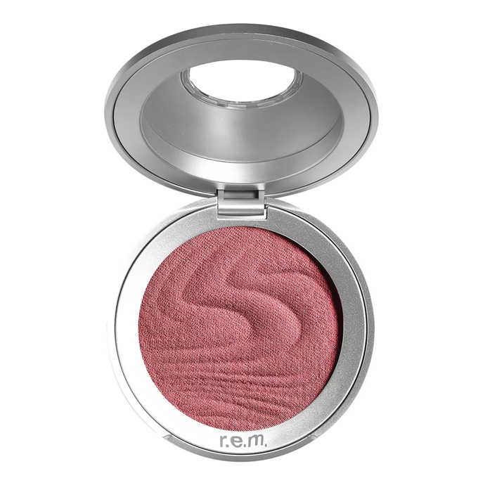 Tvářenka, Rem Beauty, 590 Kč
Tvářenka, Rem Beauty, 590 Kč