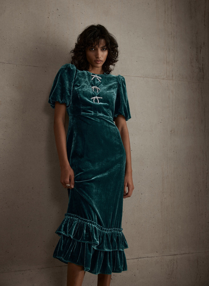 Šaty, Mint Velvet, 9900 Kč
Šaty, Mint Velvet, 9900 Kč