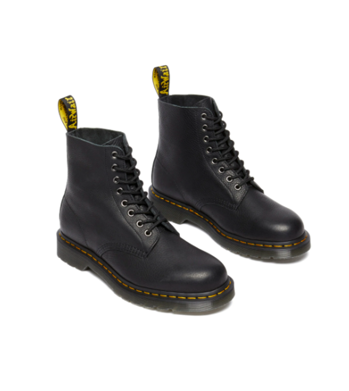 Šněrovací boty, Dr. Martens, 4800 Kč
Šněrovací boty, Dr. Martens, 4800 Kč