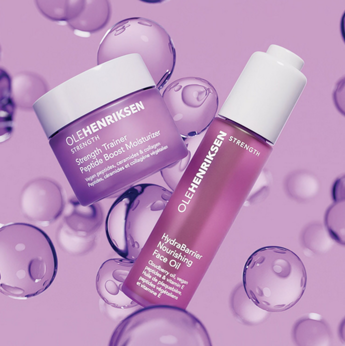 Denní hydratační krém OLEHENRIKSEN Strength Trainer Peptide Boost Moisturizer zvyšuje pružnost a zlepšuje vzhled jemných linek a vrásek a zároveň posiluje hydratační bariéru pleti po celý den. 560 Kč
Denní hydratační krém OLEHENRIKSEN Strength Trainer Peptide Boost Moisturizer zvyšuje pružnost a zlepšuje vzhled jemných linek a vrásek a zároveň posiluje hydratační bariéru pleti po celý den. 560 Kč