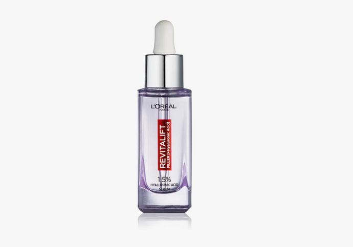 Sérum proti vráskám s kyselinou hyaluronovou Revitalift Filler si hravě poradí se známkami stárnutí, viditelně vyhlazuje vrásky a dodává pleti mladistvý vzhled. 549 Kč
Sérum proti vráskám s kyselinou hyaluronovou Revitalift Filler si hravě poradí se známkami stárnutí, viditelně vyhlazuje vrásky a dodává pleti mladistvý vzhled. 549 Kč