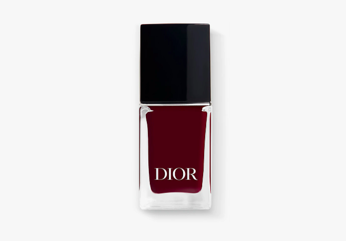 Červený lak, Dior, 748 Kč
