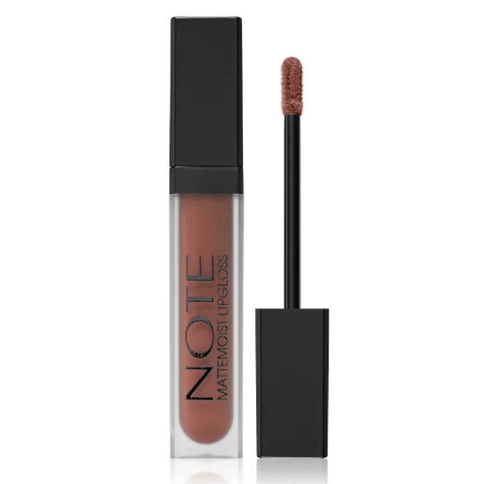 Hnědý lesk na rty, Note Cosmetique, 179 Kč
