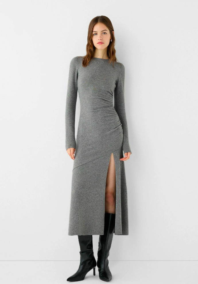 Šaty, Bershka, 849 Kč
