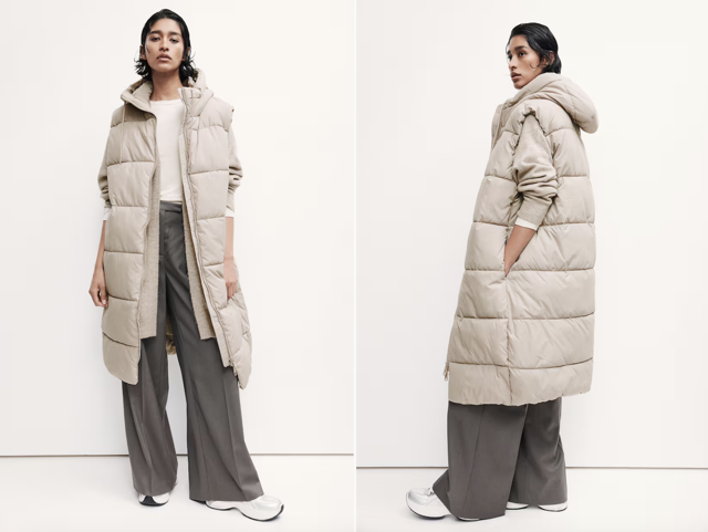 Vatovaná vesta s kapucí, různé barvy, H&M, 959 Kč
