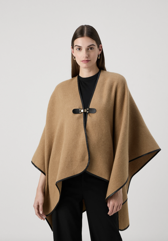 Anna Field Pončo - camel, Zalando, 494 Kč
