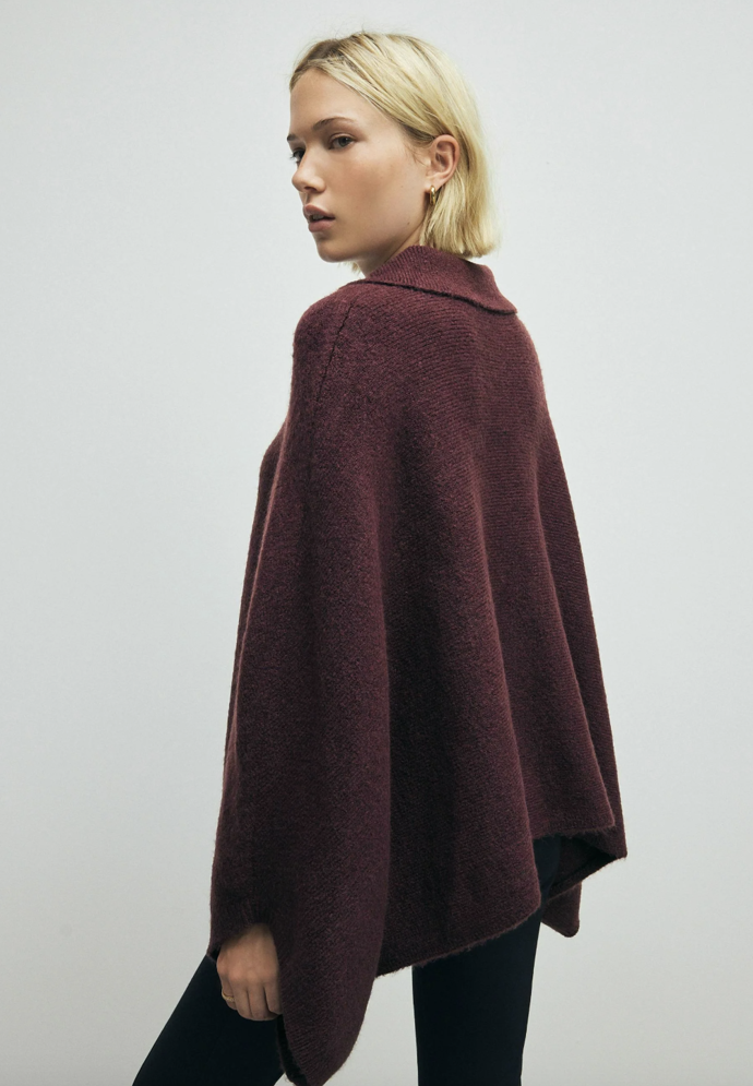 Next COLLARED - Pončo - berry red, také v šedé, Next, 1 380 Kč

 
