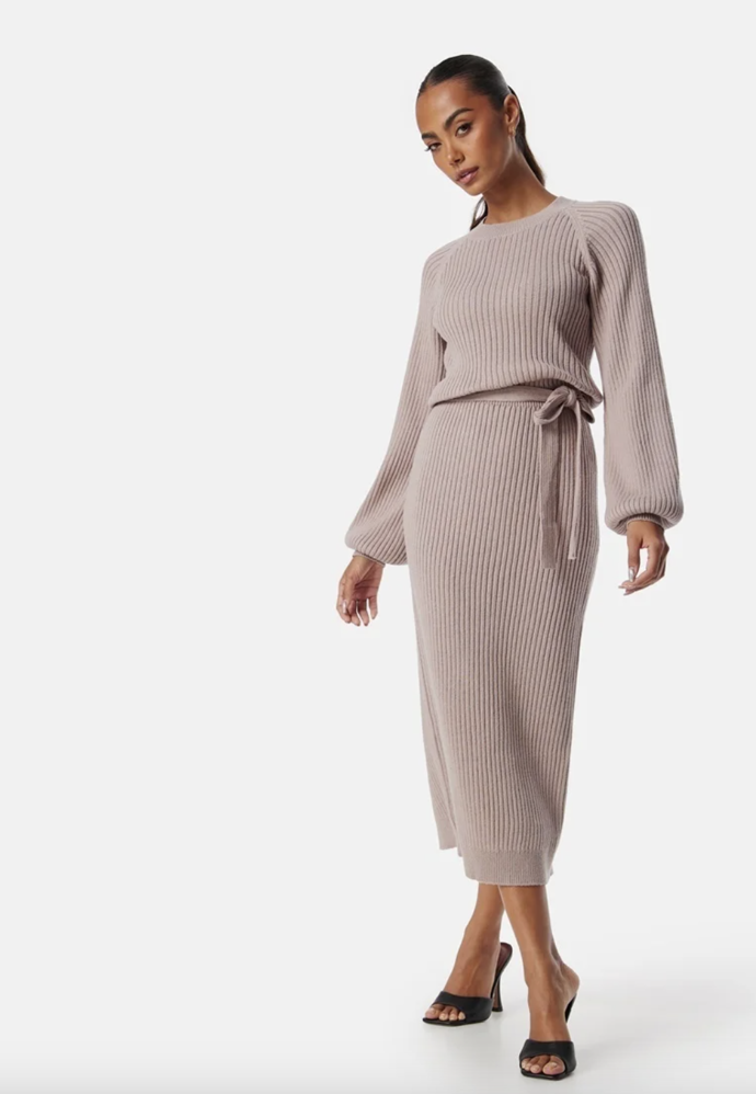 Bubbleroom, AMIRA - Pletené šaty - beige, Zalando, vel. XL, 1 829 Kč
