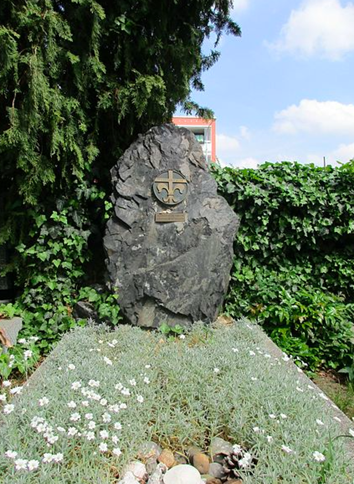 Bohnický hřbitov skrývá nejedno tajemství

