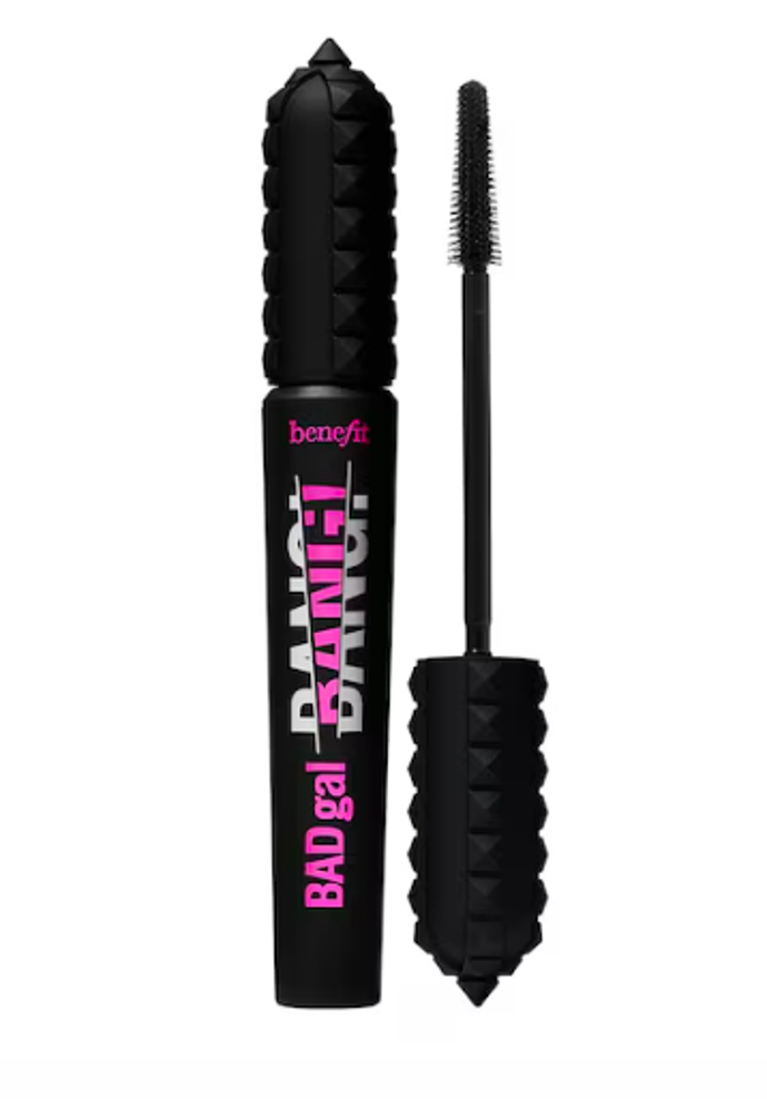 BADgal BANG! - Objemová řasenka, Benefit, 820 Kč (prodává Sephora)
