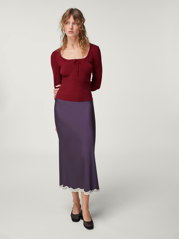 Sukně, Rouje, 150 eur
