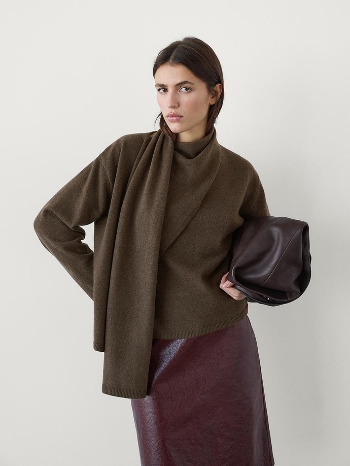 Svetr, Massimo Dutti, 2999 Kč
