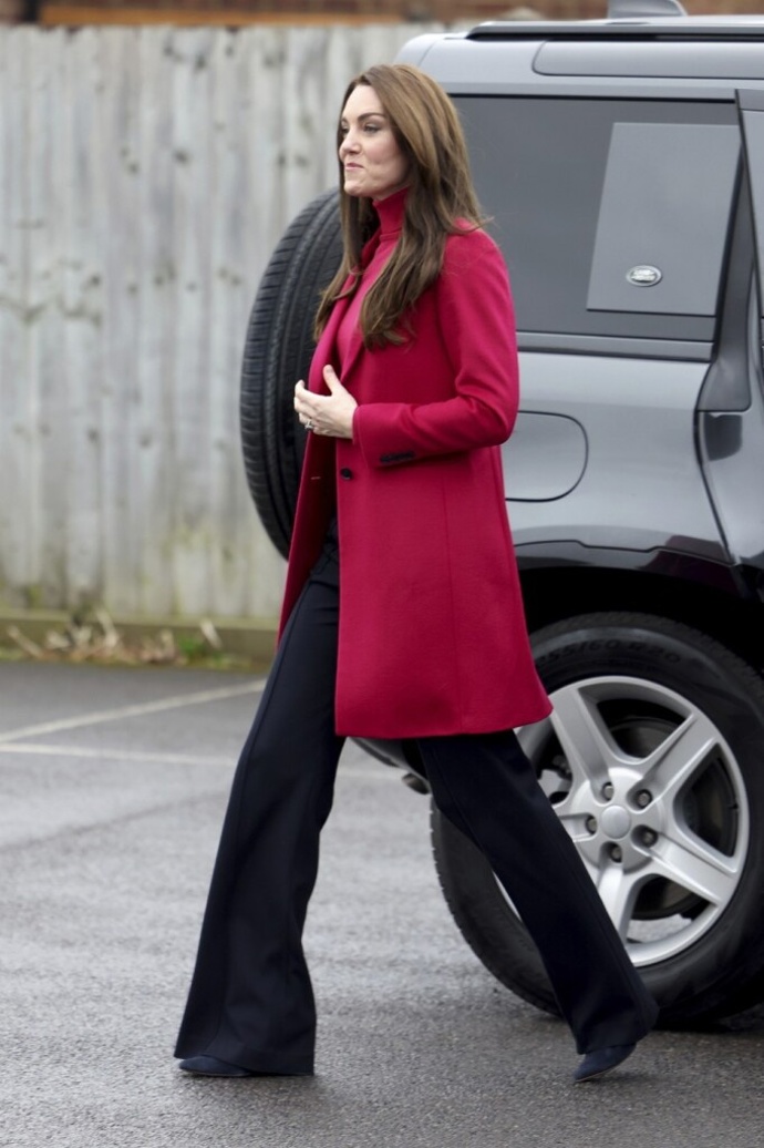 Kate Middleton v kabátu
Kate Middleton v kabátu