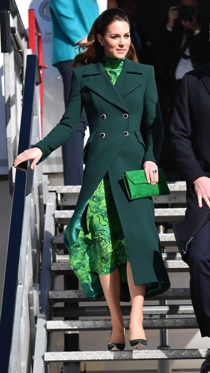 Kate Middleton v kabátu
Kate Middleton v kabátu