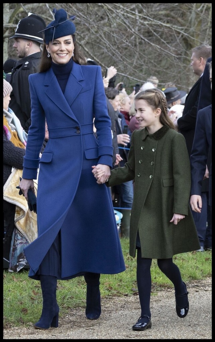 Kate Middleton v kabátu
Kate Middleton v kabátu