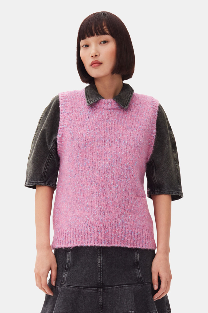 Vesta, Ganni, 225 eur
Vesta, Ganni, 225 eur