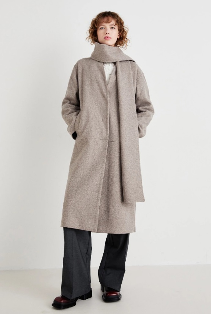 Scarf Coat, ONLY, 1 440 Kč
Scarf Coat, ONLY, 1 440 Kč