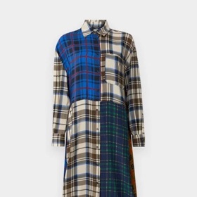 Weekend Max Mara, 16 200 Kč, zalando.cz
