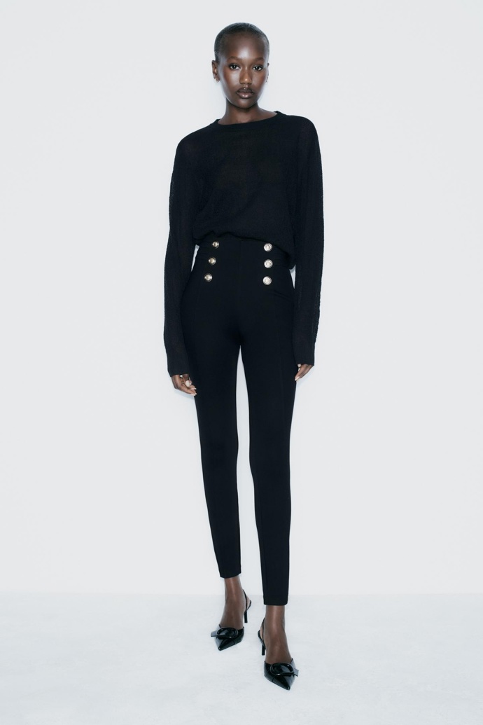 Kalhoty, Zara, 549 Kč
Kalhoty, Zara, 549 Kč