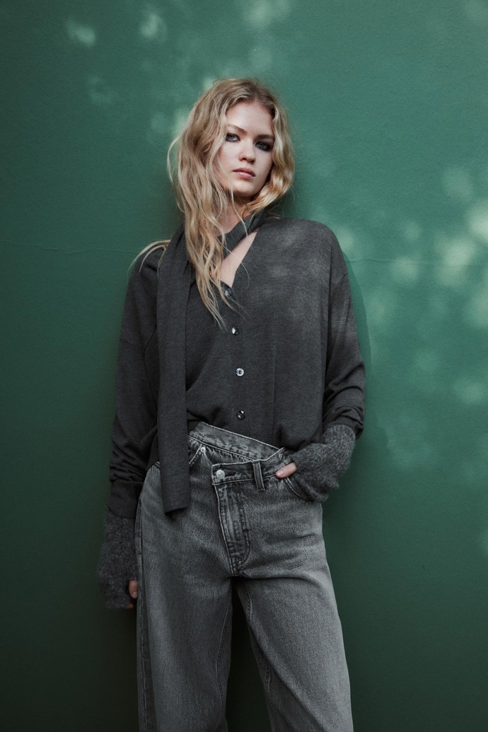 Zara, 849 Kč
