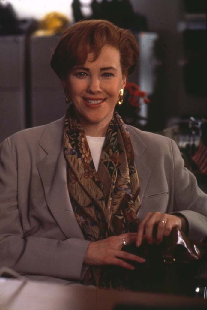 Catherine O'Hara ve filmu Sám doma 2: Ztracen v New Yorku (1992)
Catherine O'Hara ve filmu Sám doma 2: Ztracen v New Yorku (1992)