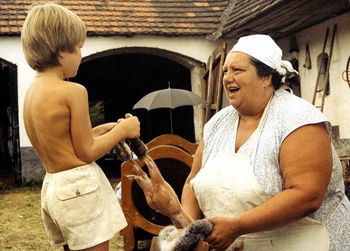 Tady se to hemžilo tolika hláškami, že jich mnoho zlidovělo.

