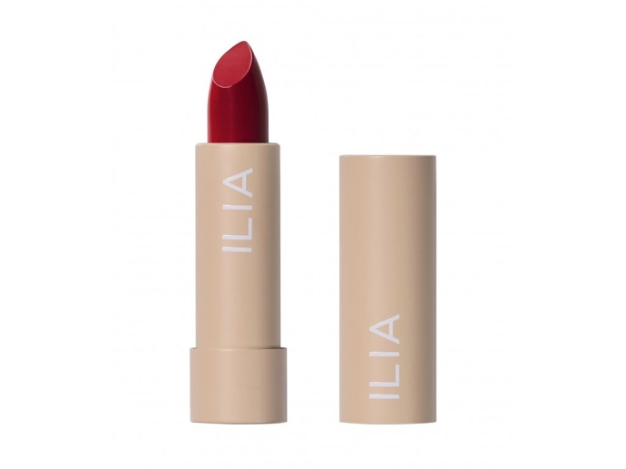 Plně krycí barevná rtěnka odstín True Red, Ilia, 850 Kč
Plně krycí barevná rtěnka odstín True Red, Ilia, 850 Kč
