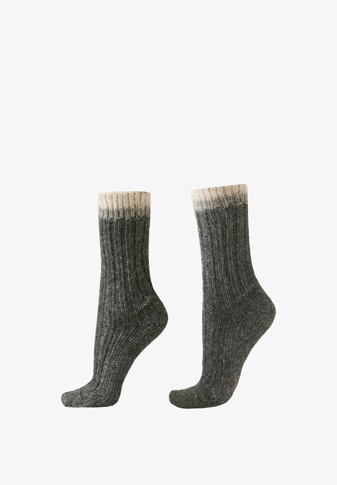 Ponožky z vlny, Calzedonia, 259 Kč
Ponožky z vlny, Calzedonia, 259 Kč