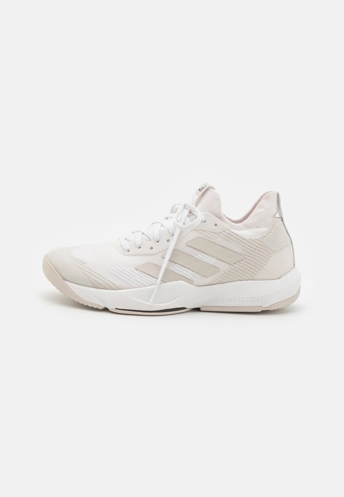 Sportovní boty, Adidas, 1680 Kč (původně 2800 Kč)
Sportovní boty, Adidas, 1680 Kč (původně 2800 Kč)