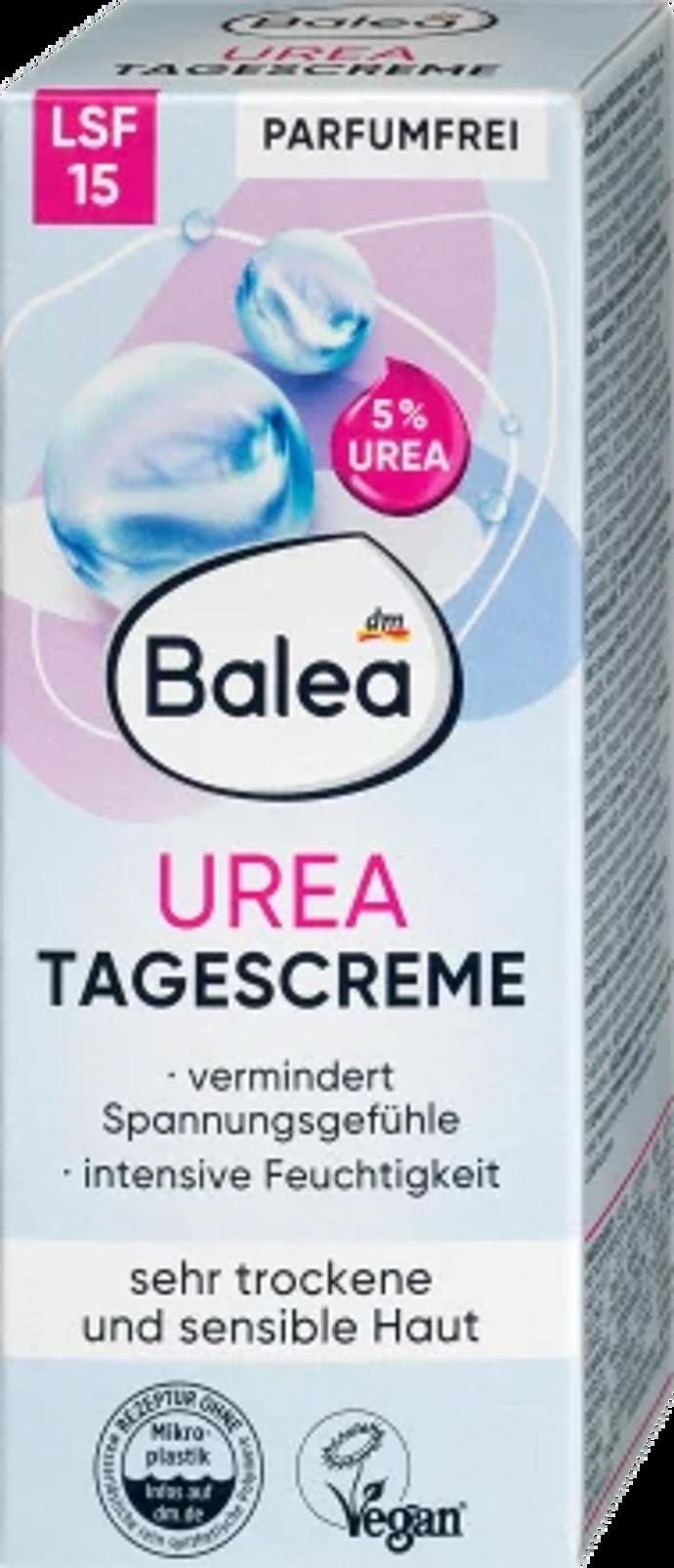 Denní pleťový krém Balea UREA (50 ml, 69,90 Kč, prodává DM). Pomáhá velmi suché pleti, dodá ji intenzivní hydrataci a zabraňuje pocitu napětí a začervenání. Krém s vitamínem E a panthenolem pro zklidněnou a hydratovanou pleť, ideální jako podklad pod make-up.
