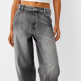 Bershka 1079 Kč
