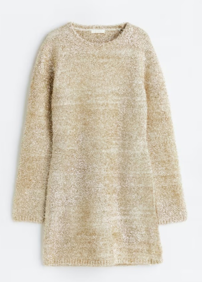 Třpytivé šaty s průstřihy, H&M, 499 Kč
