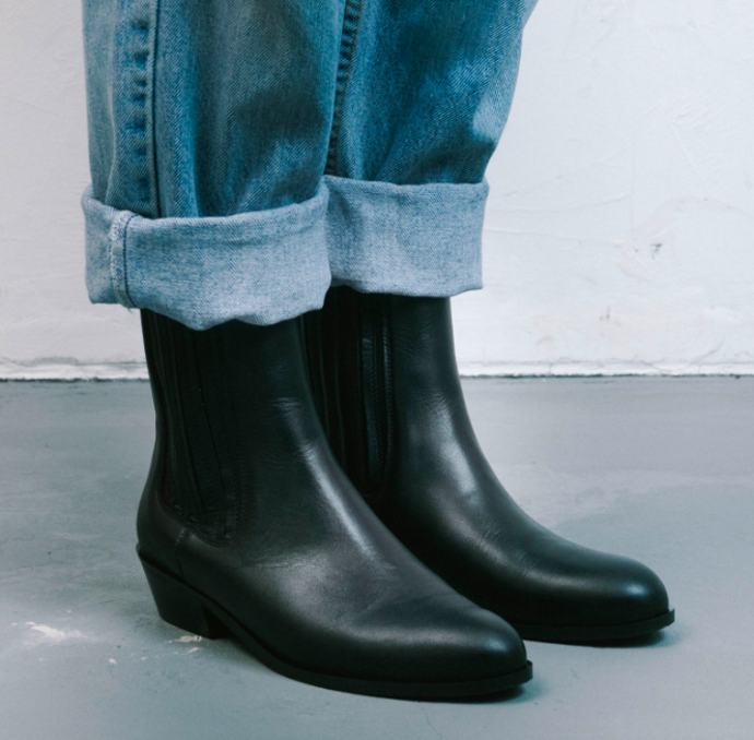 Chelsea boots, Balagan, 205 eur
Chelsea boots, Balagan, 205 eur