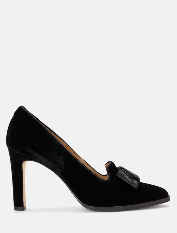 Klasické černé sametové lodičky, Lauren Ralph Lauren, 3 832 Kč

