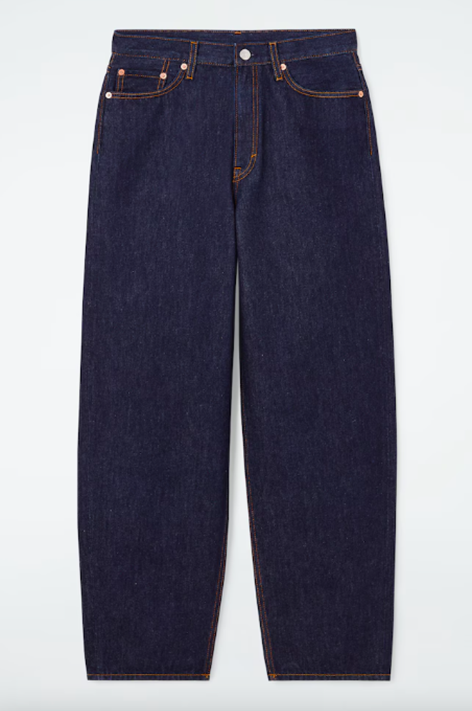Džíny, COS, 89 eur
Džíny, COS, 89 eur