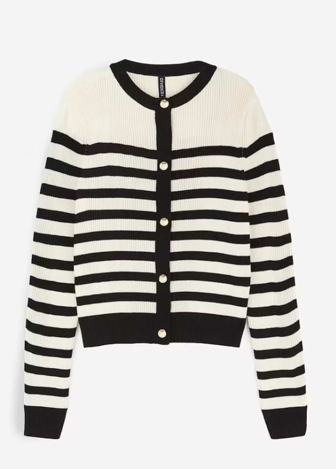 Žebrovaný propínací svetr, H&M, 549 Kč
