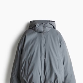 Reflexní vatovaná bunda, H&M, 959 Kč
