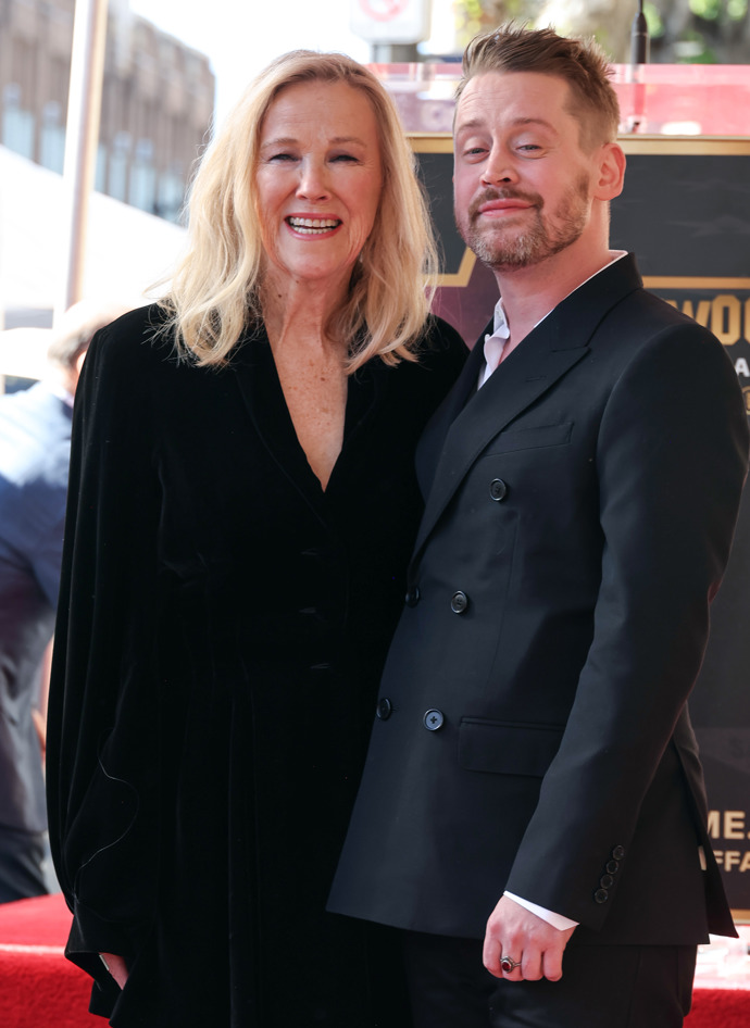 Catherine O'Hara a Macaulay Culkin v roce 2023
Catherine O'Hara a Macaulay Culkin v roce 2023