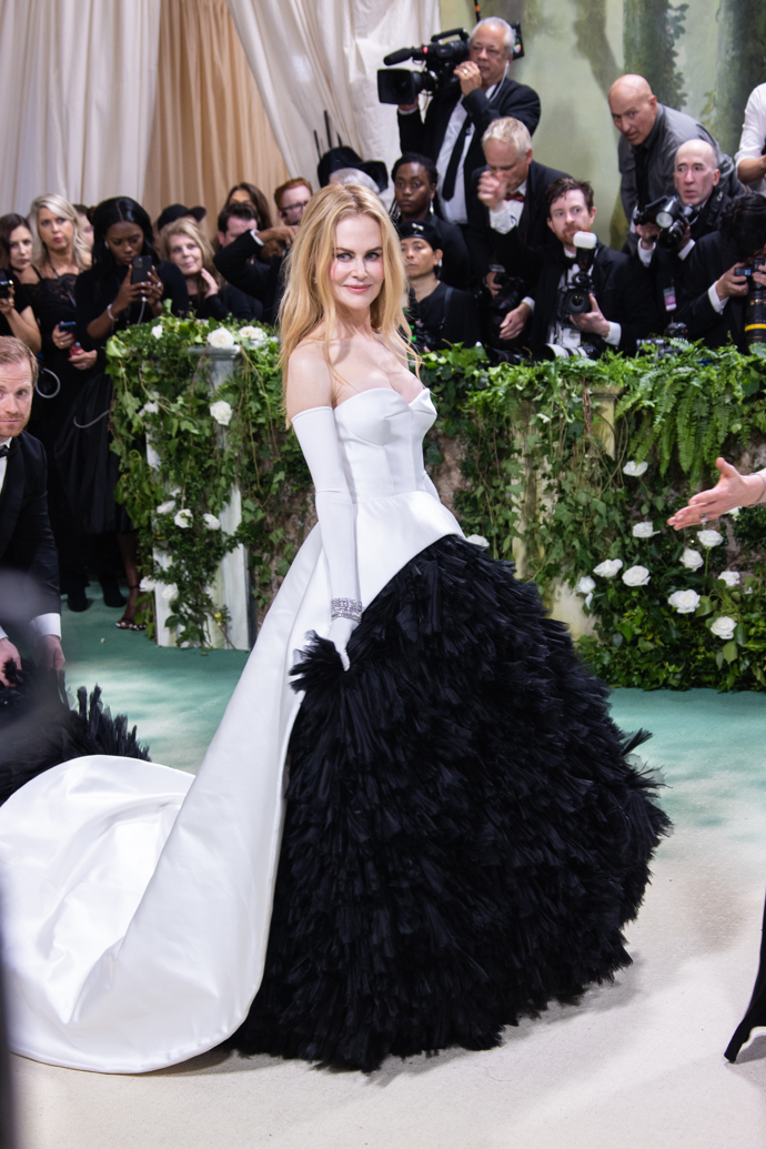 Nicole Kidman na Met Gala v róbě Balenciaga
