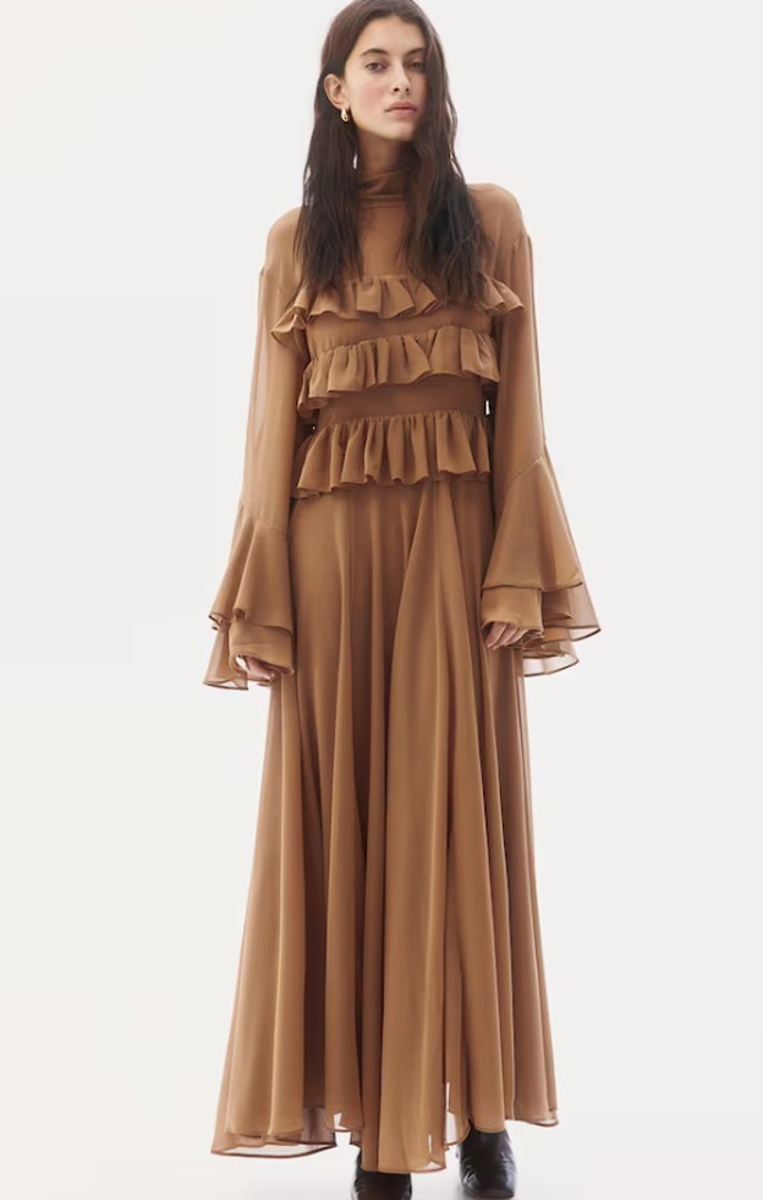 Šifonové šaty s volánkovými lemy, H&M, 1 899 Kč
