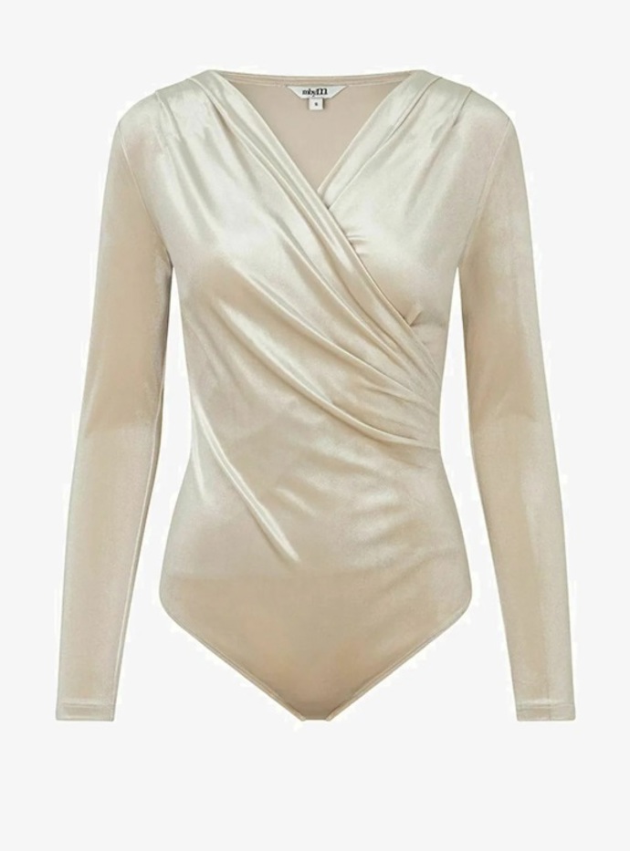 Sametové body, mbyM, 815 Kč
