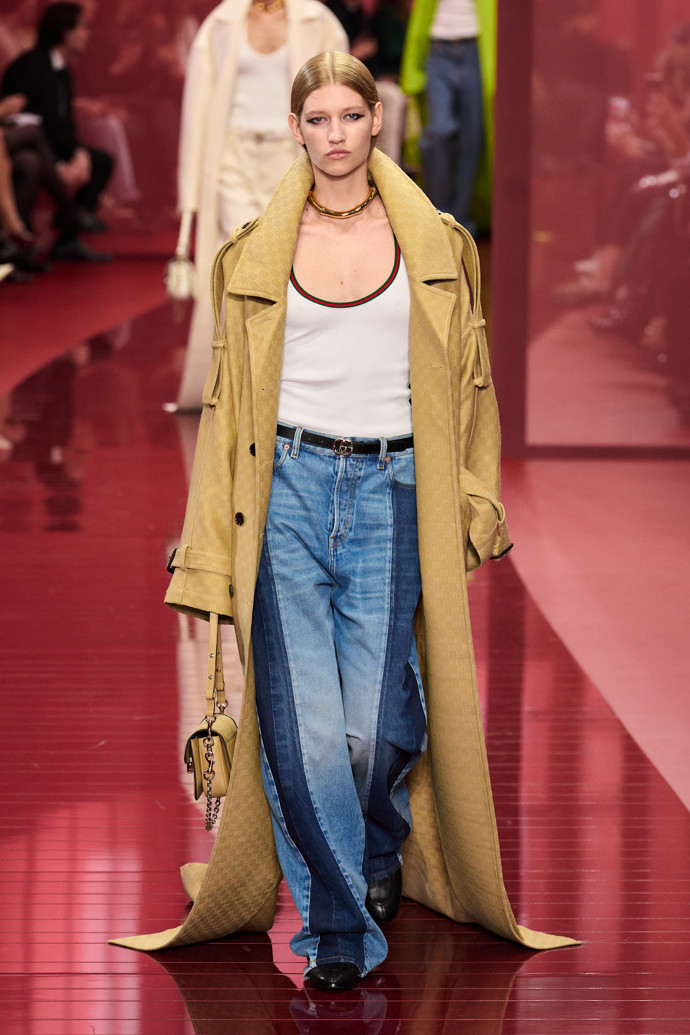 Gucci jaro/léto 2025
Gucci jaro/léto 2025