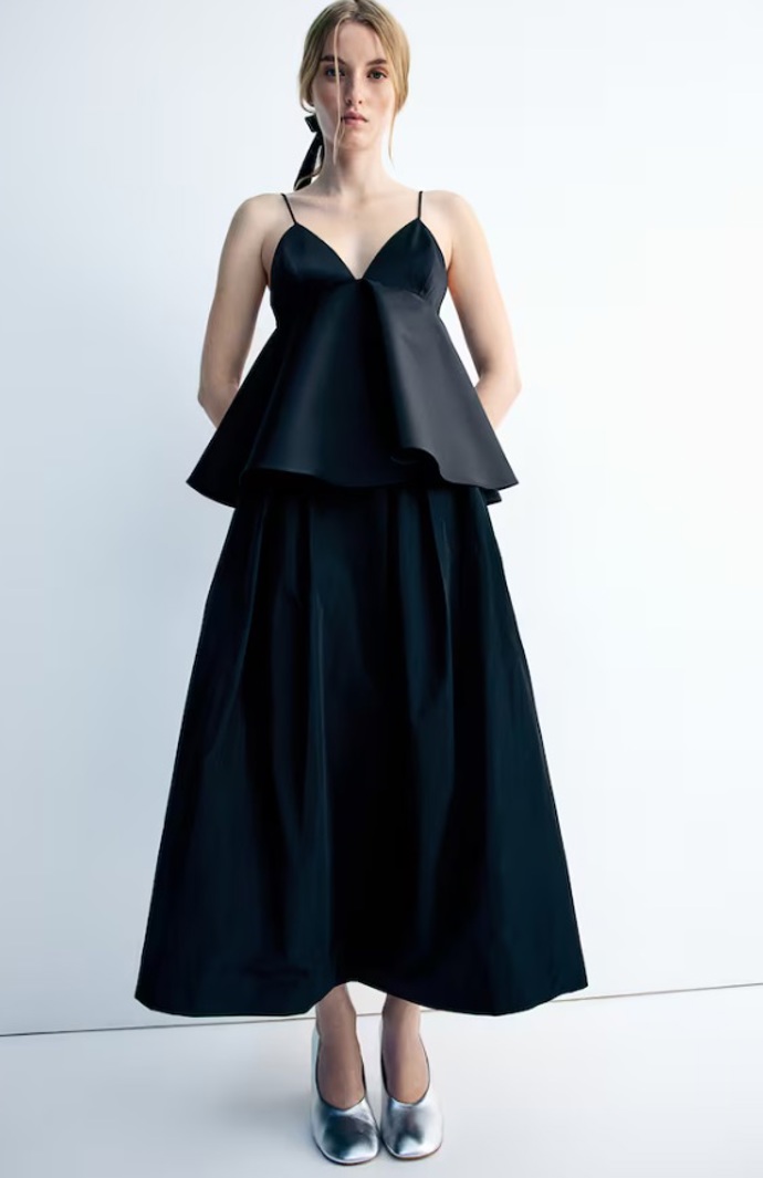 Áčková sukně, H&M, 959 Kč
