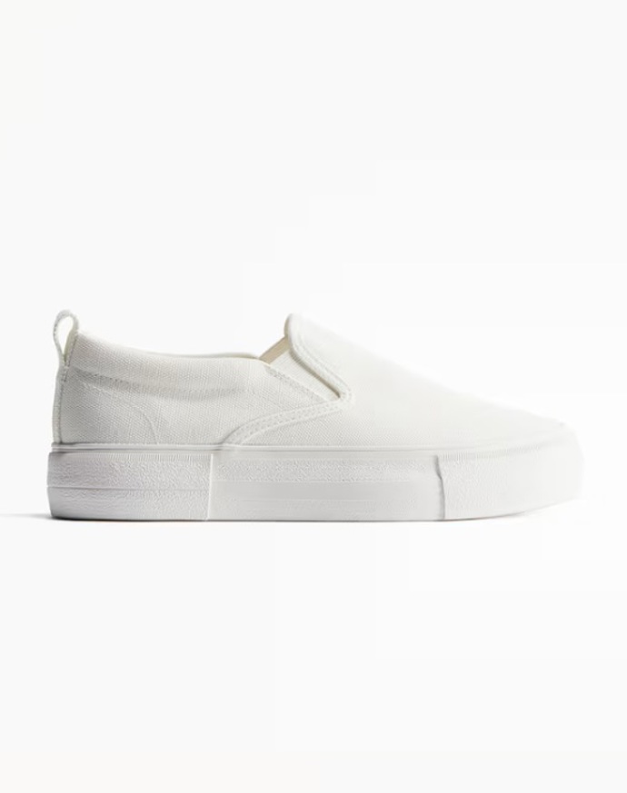 Nazouvací tenisky, H&M, 599 Kč
